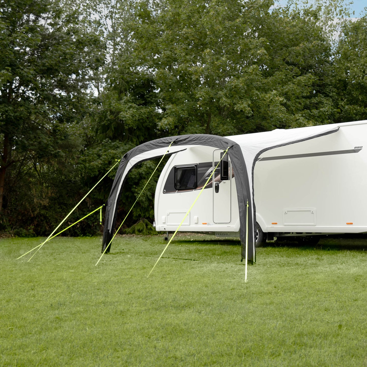 Solar 3000 Inflatable Sun Shade